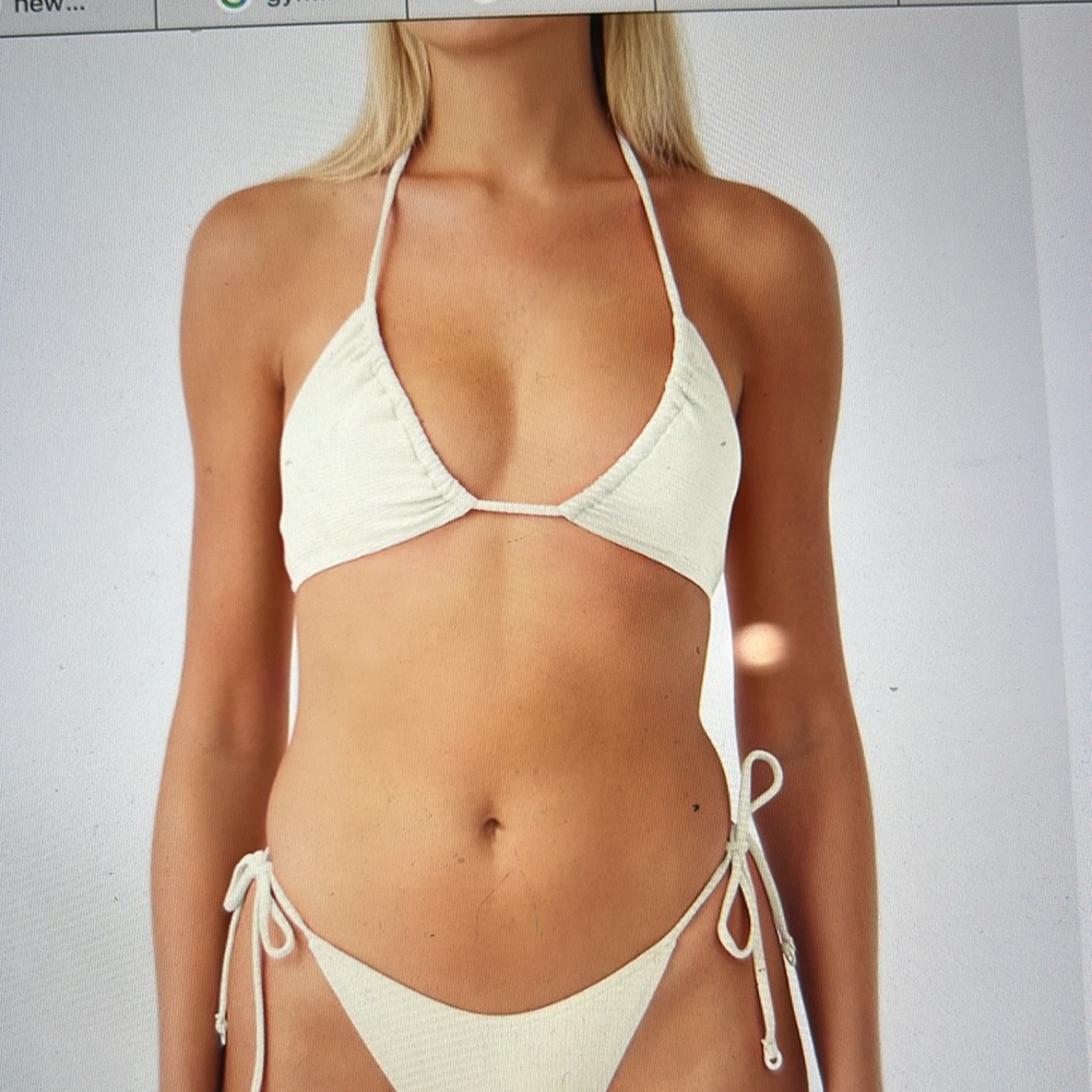 Zulu & zephyr US 4 halter bikini top cream coconut